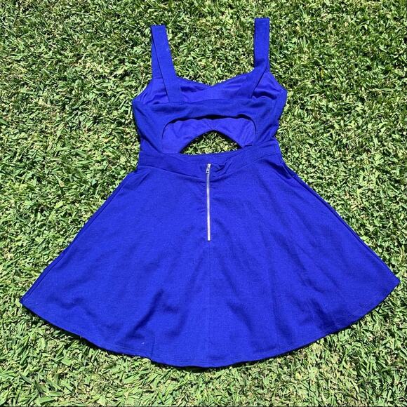 Forever 21 Royal Blue Dress Size Medium - Picture 2 of 8